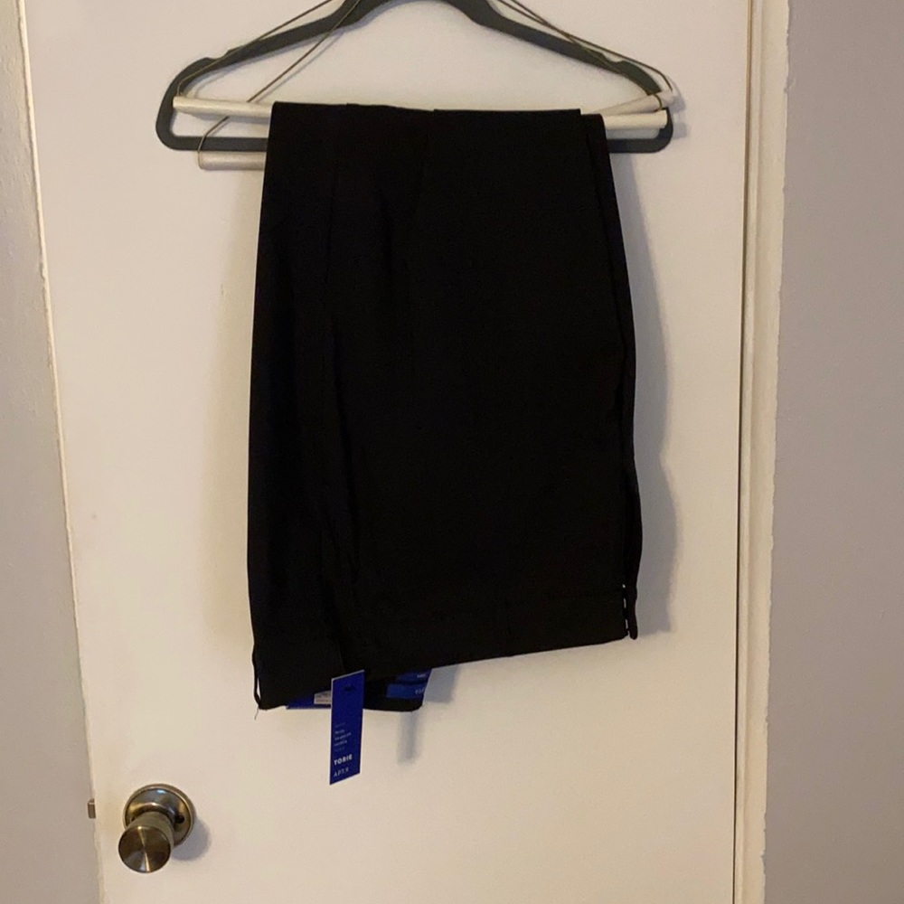 Apt 9 Torie Straight pants! NWT!